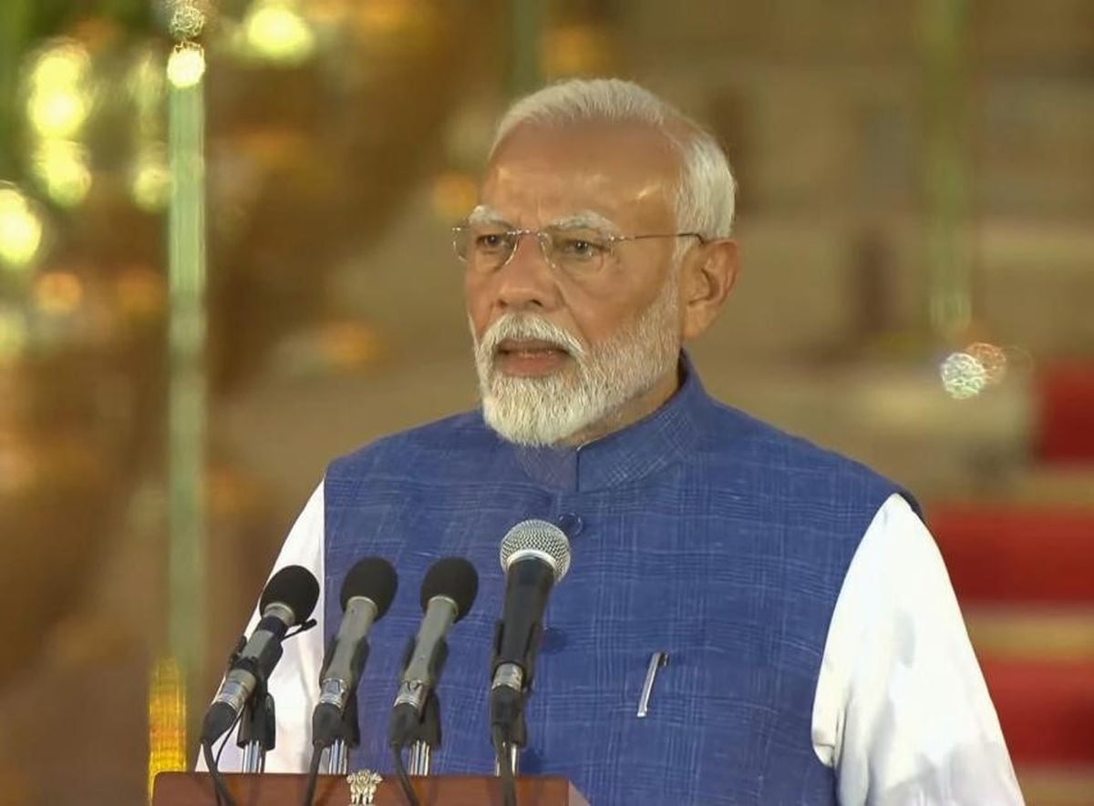 Modi, 5 ülkeyi kapsayan stratejik ziyaret turu için yola çıktı