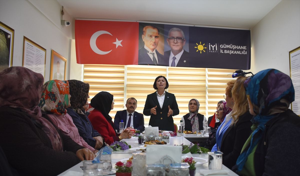 İYİ Parti Genel Başkan Yardımcısı Ofluoğlu, Gümüşhane'de konuştu Açıklaması