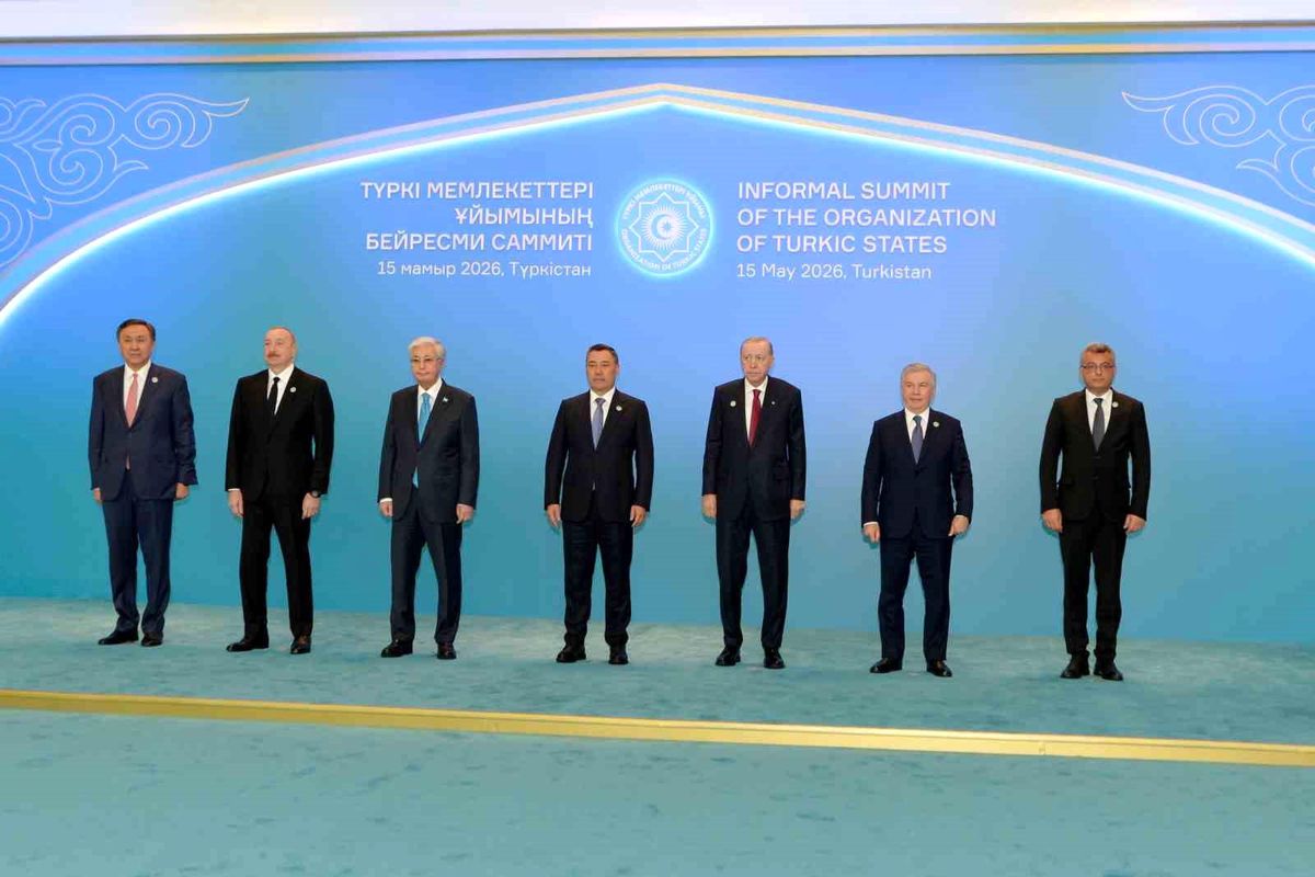 Erhürman TDT Zirvesi'nde: Kıbrıs Türk Halkı Çözüm İradesini Korumaktadır