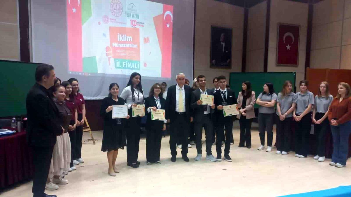Münazarada Balıkesir şampiyonu oldular