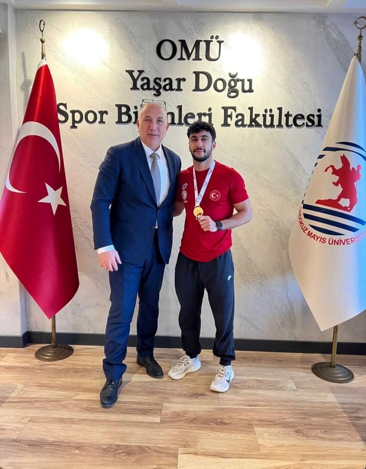 OMÜ'lü milli sporcu Fırat Çekim iki farklı branşta madalya kazandı