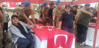 Osmaniye'de engelli gençlere temsili askerlik heyecanı