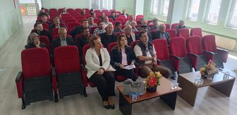 Pazaryeri'nde muhtarlar için hizmet içi eğitim semineri düzenlendi