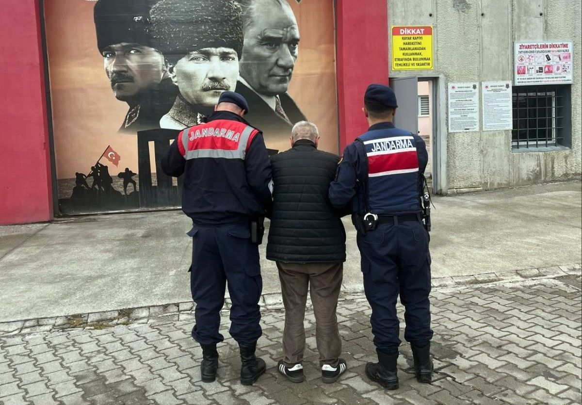 Sakarya'da uyuşturucu operasyonu: 2 tutuklama