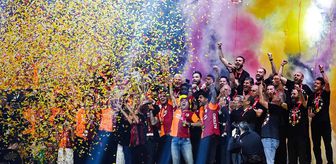 Galatasaray 26. Şampiyonluğunu Coşkuyla Kutladı