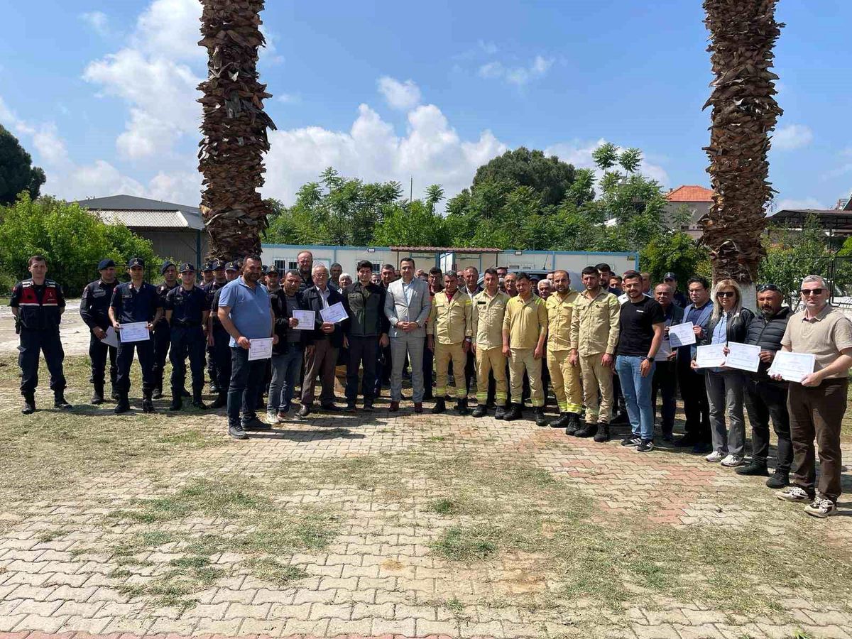 Sarıgöl'de 95 kişiye yangın eğitimi