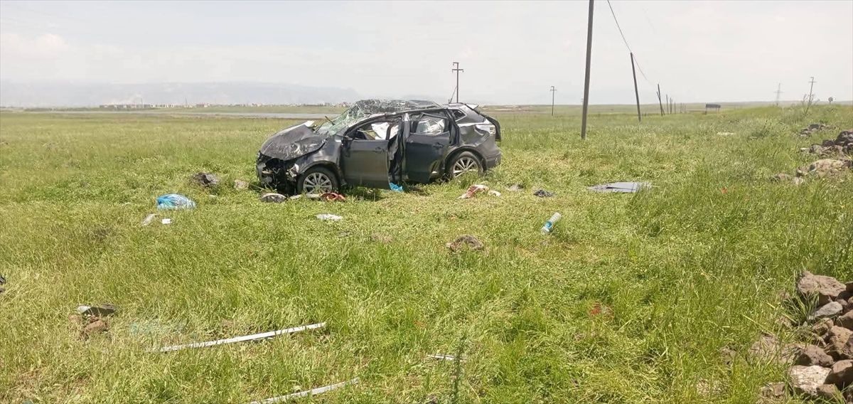 Şırnak'ta takla atan SUV tipi araçtaki sürücü yaralandı