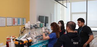 Van'da hastalanan 3,5 aylık bebek, ambulans uçakla İzmir'e sevk edildi