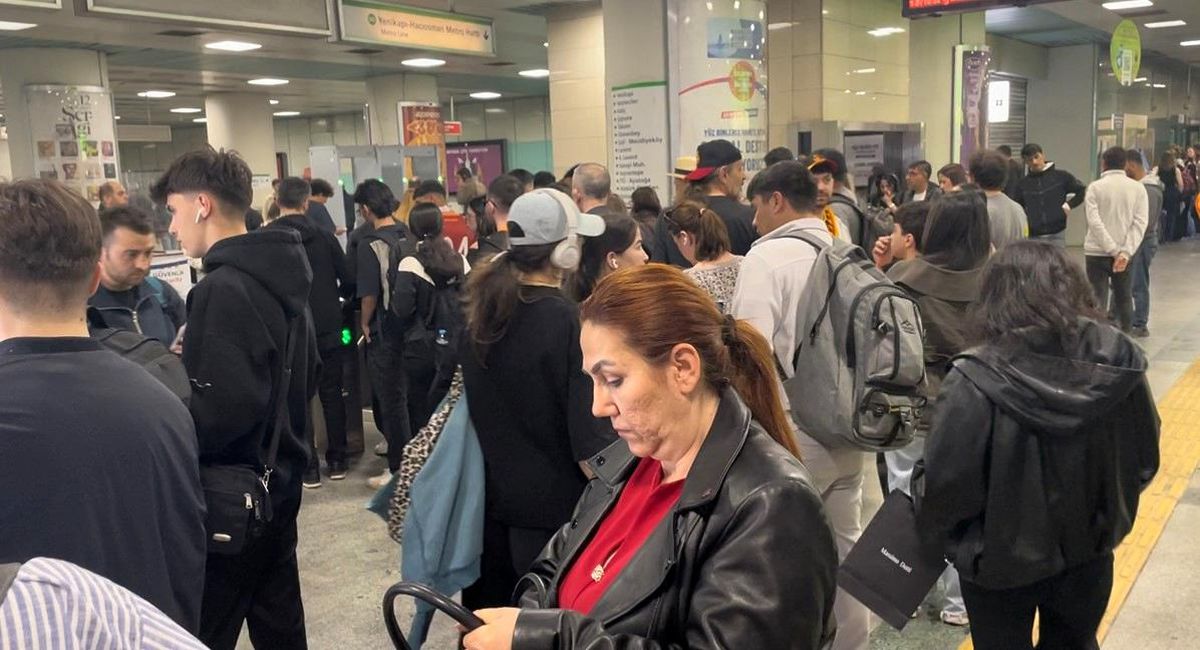 Yenikapı-Hacıosman ile Levent-Boğaziçi Üniversitesi-Hisarüstü metrolarında arıza