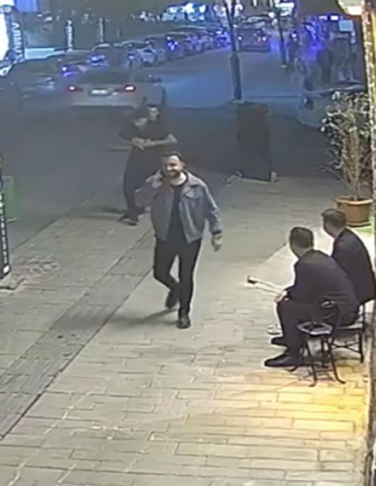 Muş'ta boğazına limon kaçan kişi Heimlich manevrasıyla kurtarıldı