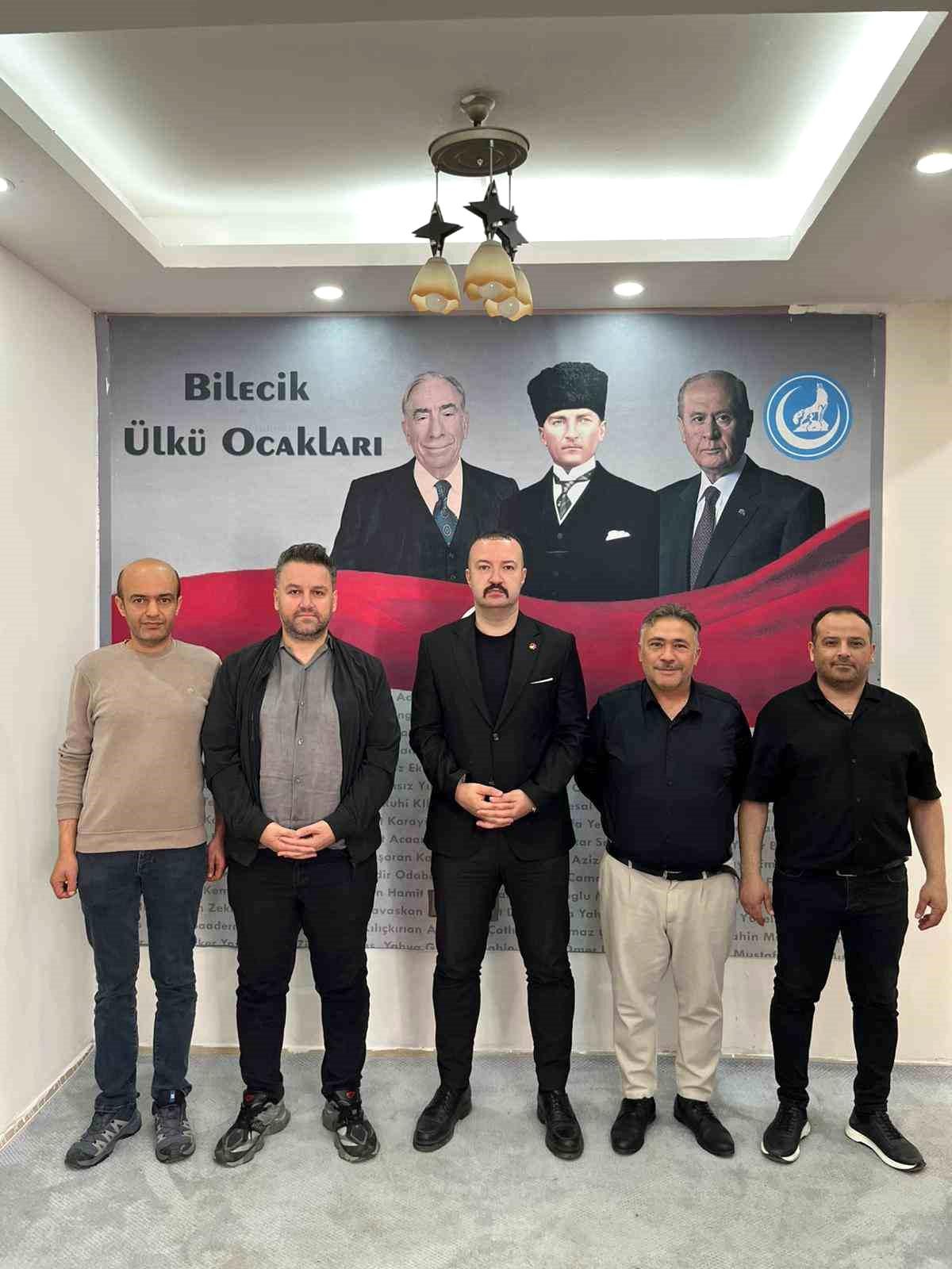 Bilecik'te esnaf odalarından Ülkü Ocakları'na buluşma