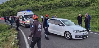 Bingöl'de çarpışan iki otomobildeki 8 kişi yaralandı