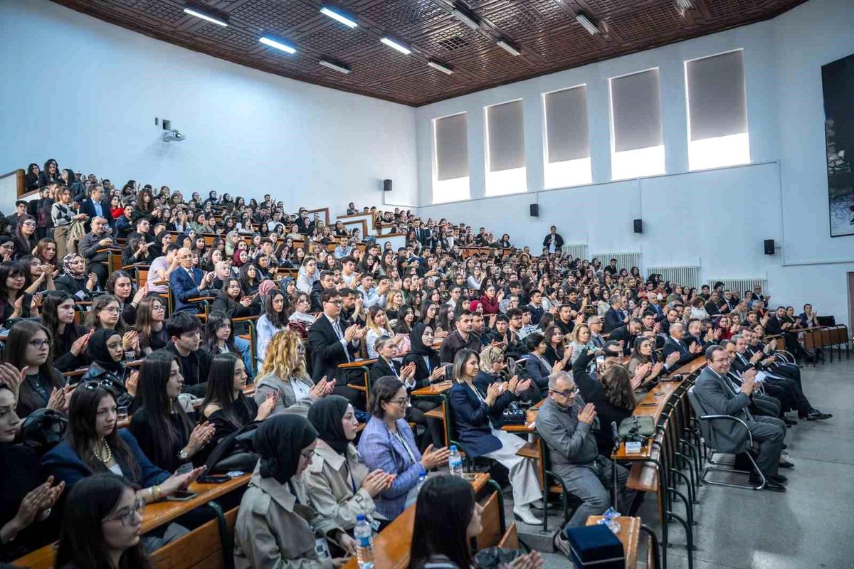 BŞEÜ, 'Sigortalı Anadolu Zirvesi 2026' programında yer aldı