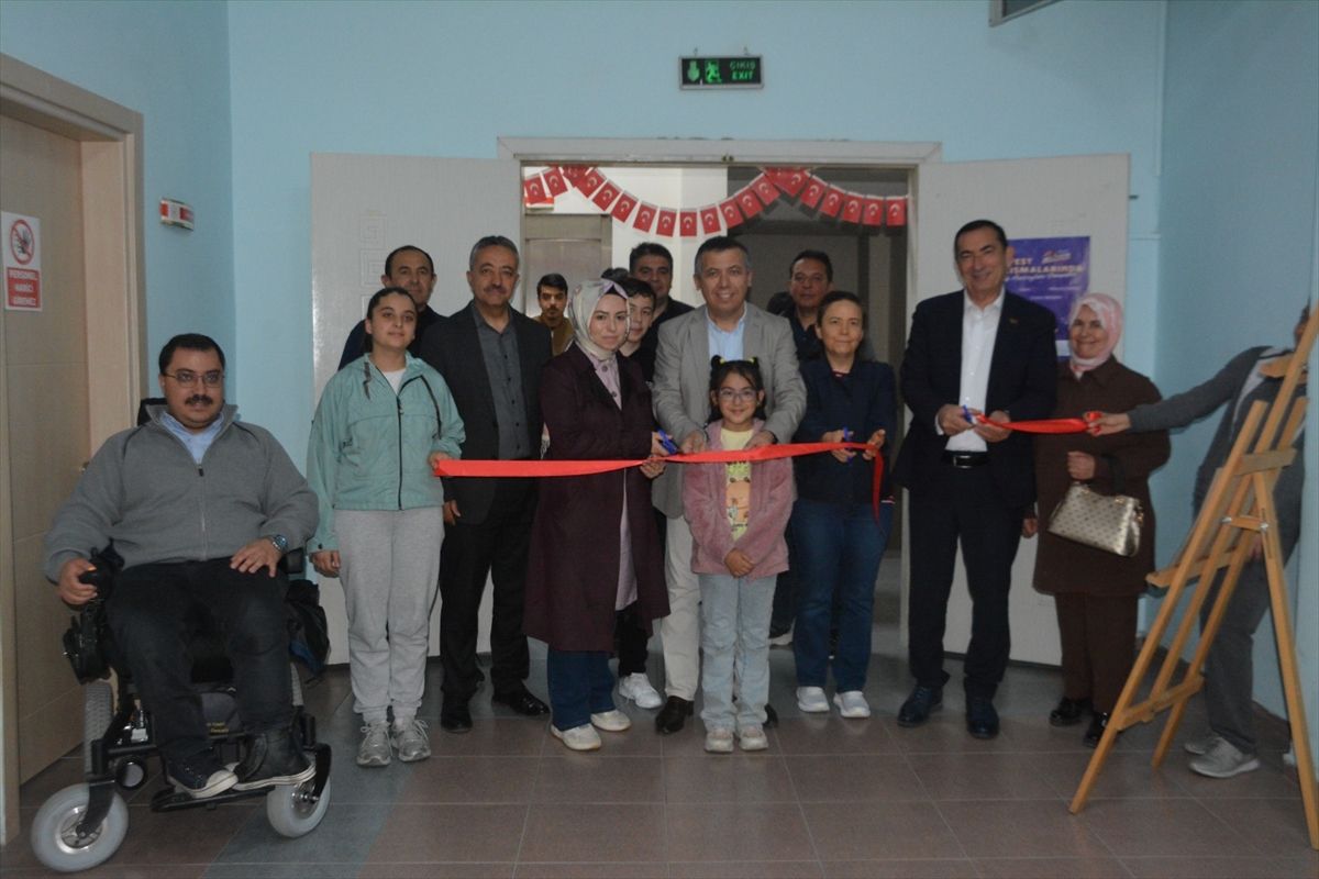 Demirci'de Gençlik Haftası kapsamında etkinlikler düzenlendi