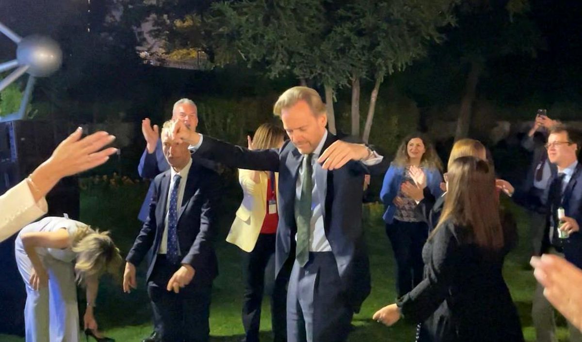 Diplomaside 'Erik Dalı' rüzgarı