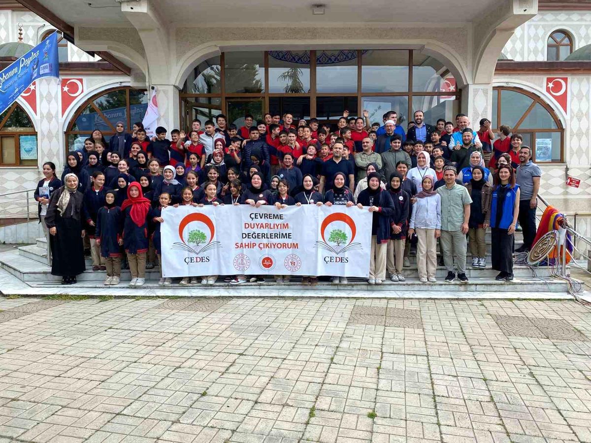 Düzce'de gençler ÇEDES Projesi etkinliklerinde buluştu