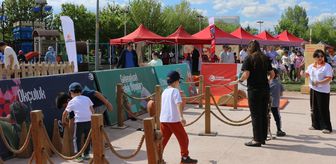 Eskişehir'de çocuklar 'EtnoTır' ile geleneksel sporları deneyimledi
