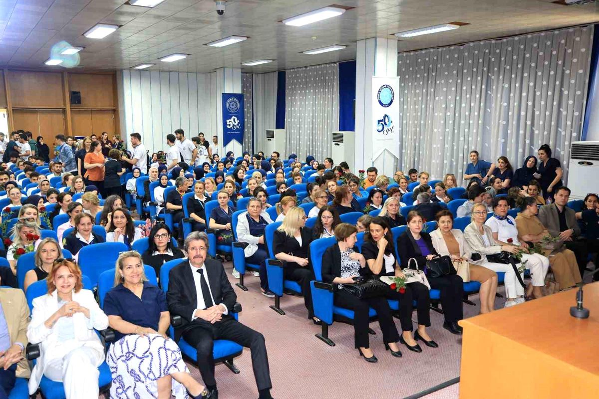Hemşirelik haftası BUÜ'de unutulmadı