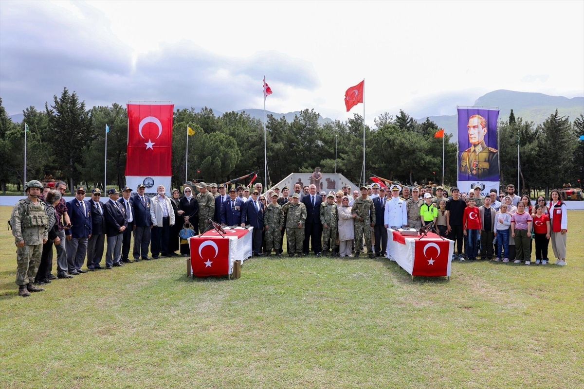 Engelli gençler için temsili askerlik töreni