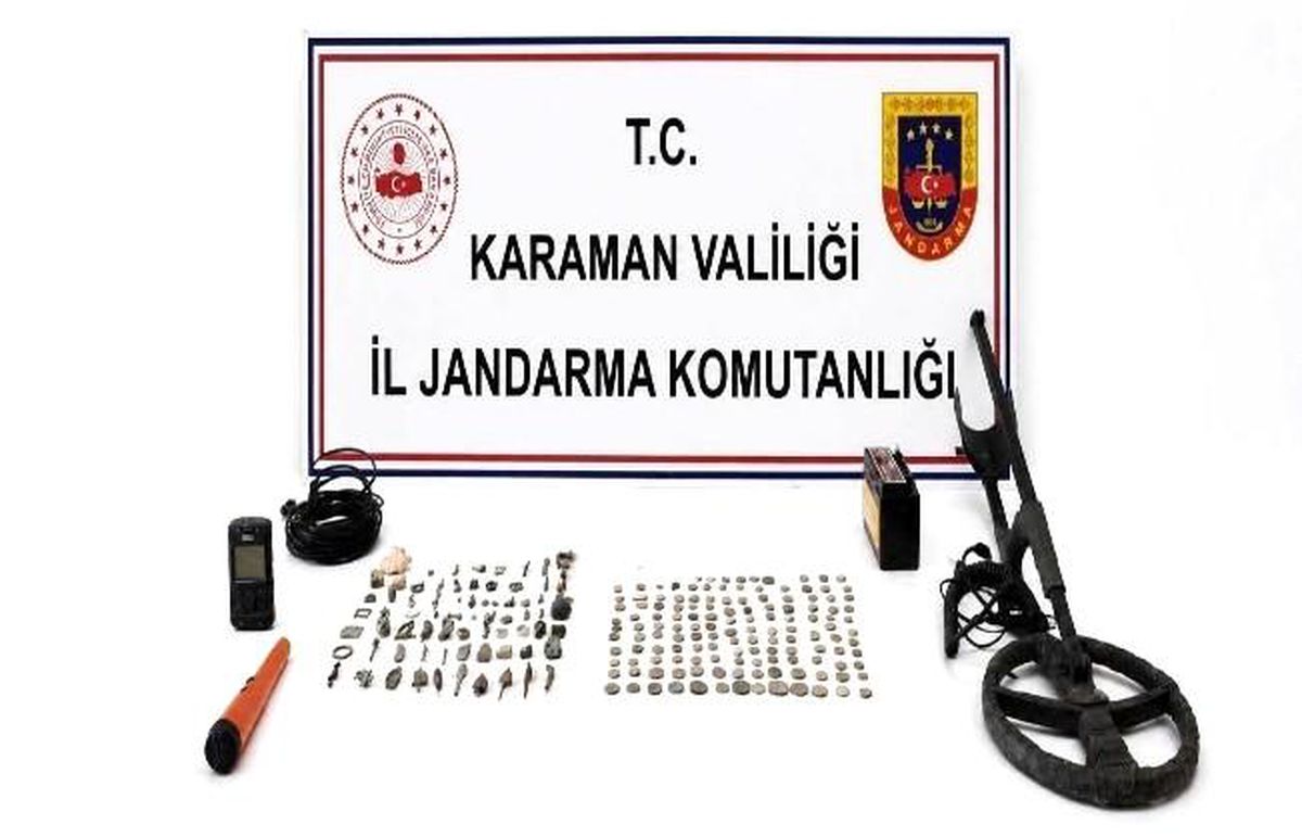 Karaman'da tarihi eser ele geçirildi: 12 tutuklama