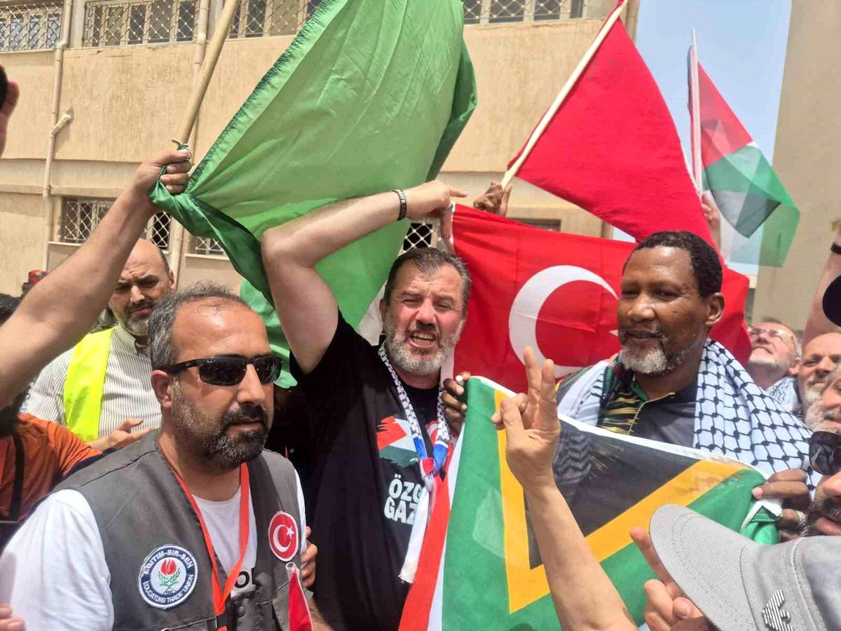 Nelson Mandela'nın torunu Nkosi Mandela'dan Libya'da Küresel Sumud Kara Filosu'na destek
