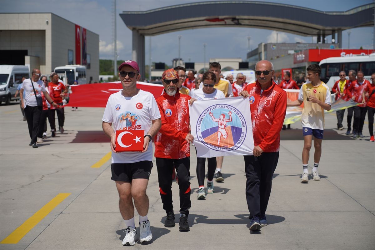 Selanik'ten alınan 'Ata toprağı' Ankara'ya uğurlandı