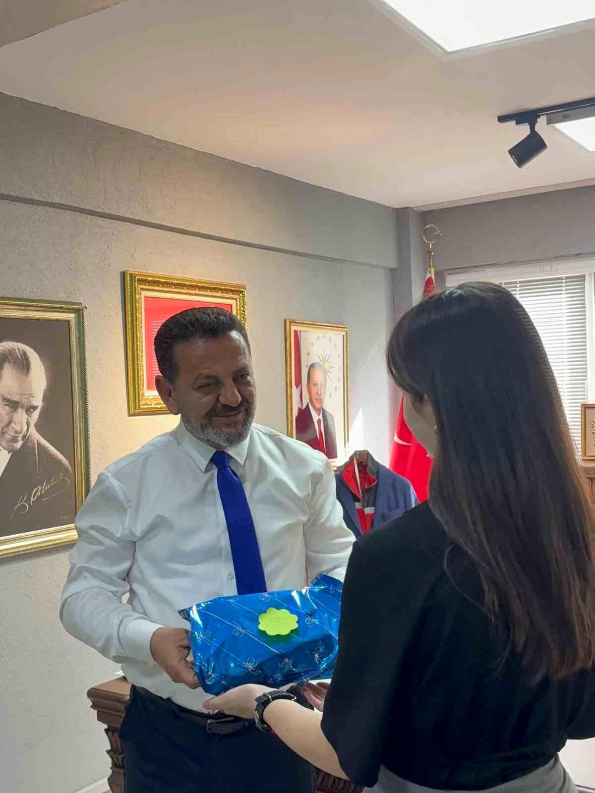 Şeyh Edebali'nin 700. yılı anısına ödül takdimi
