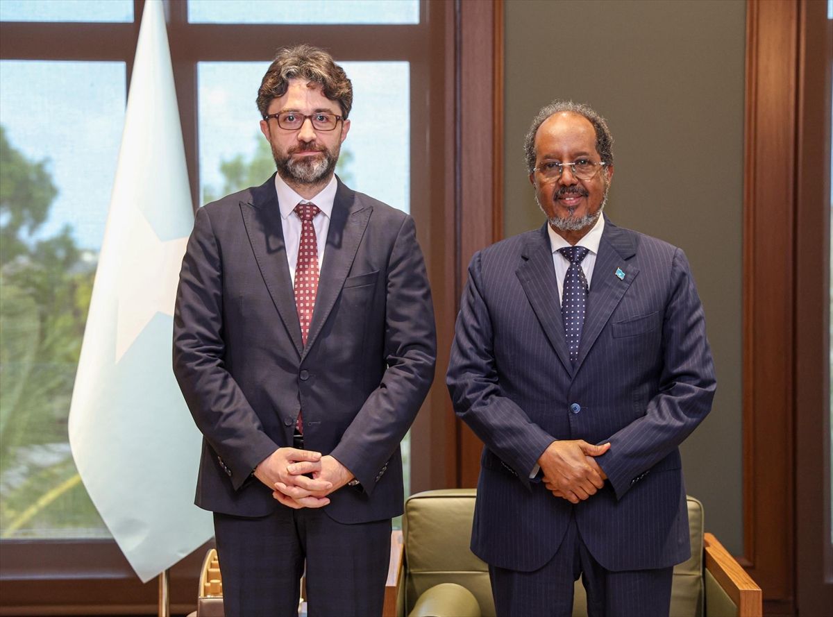 Somali Cumhurbaşkanı Mahmud, Türkiye'nin Mogadişu Büyükelçisi Aktaş'ı kabul etti