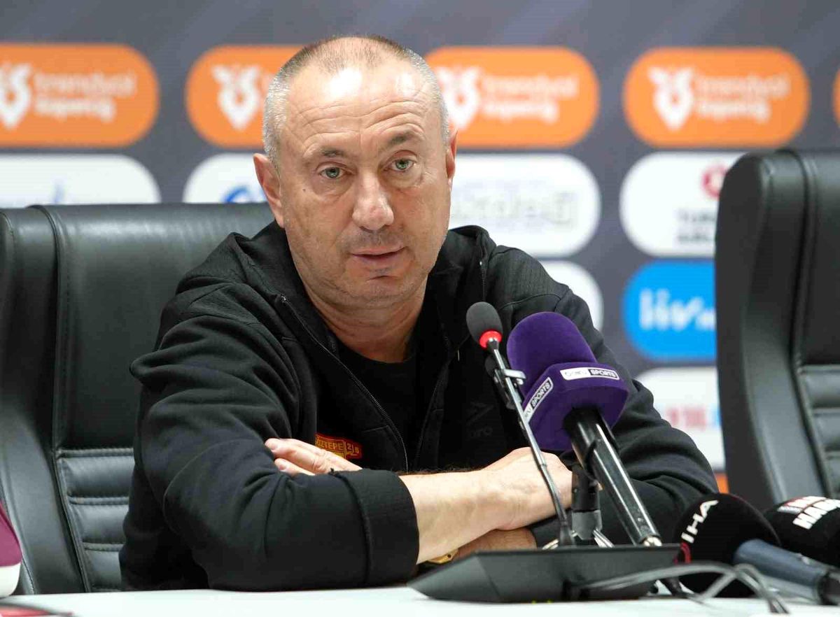Stanimir Stoilov: 'Avrupa kupalarına katılamadığımız için çok üzgünüz'