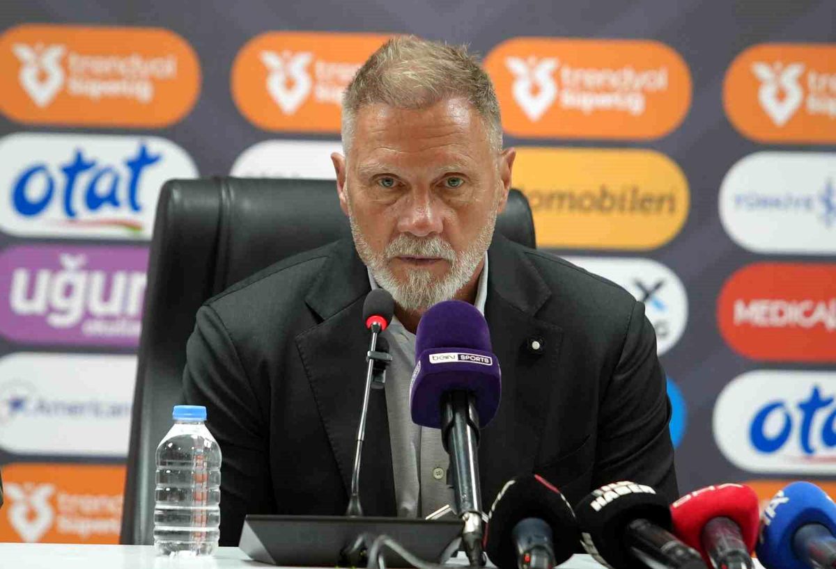 Thorsten Fink: 'Böyle bir kulübün parçası olduğum için çok mutluyum'
