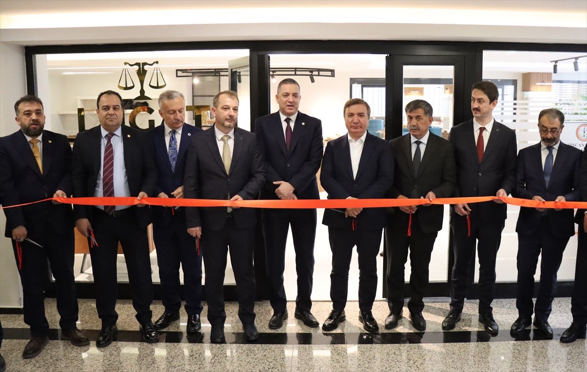 Türkiye Barolar Birliği Başkanı Sağkan, Erzincan'da 'Lügat Baro'nun açılışını yaptı