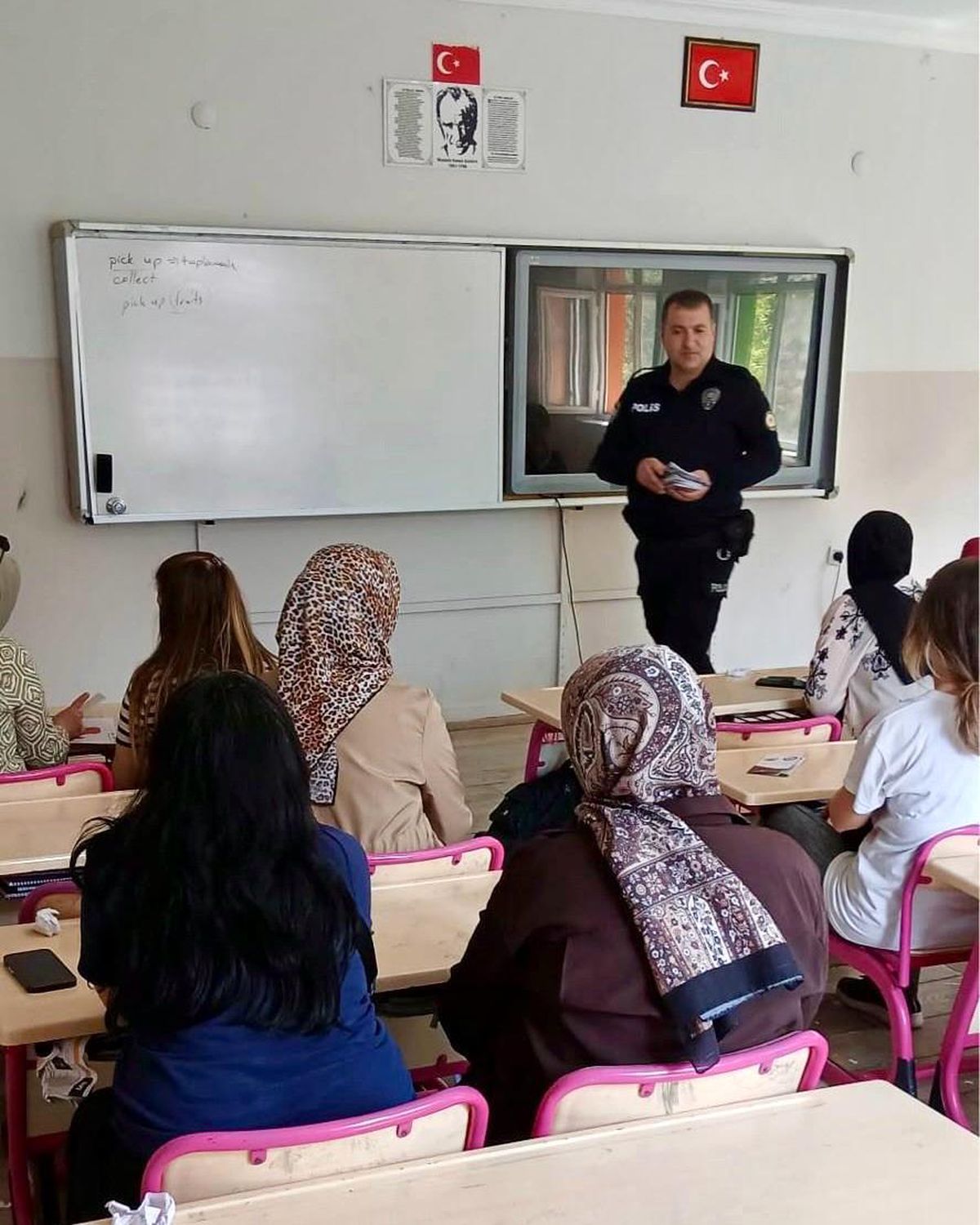 Velilere dolandırıcılık ve KADES bilgilendirmesi