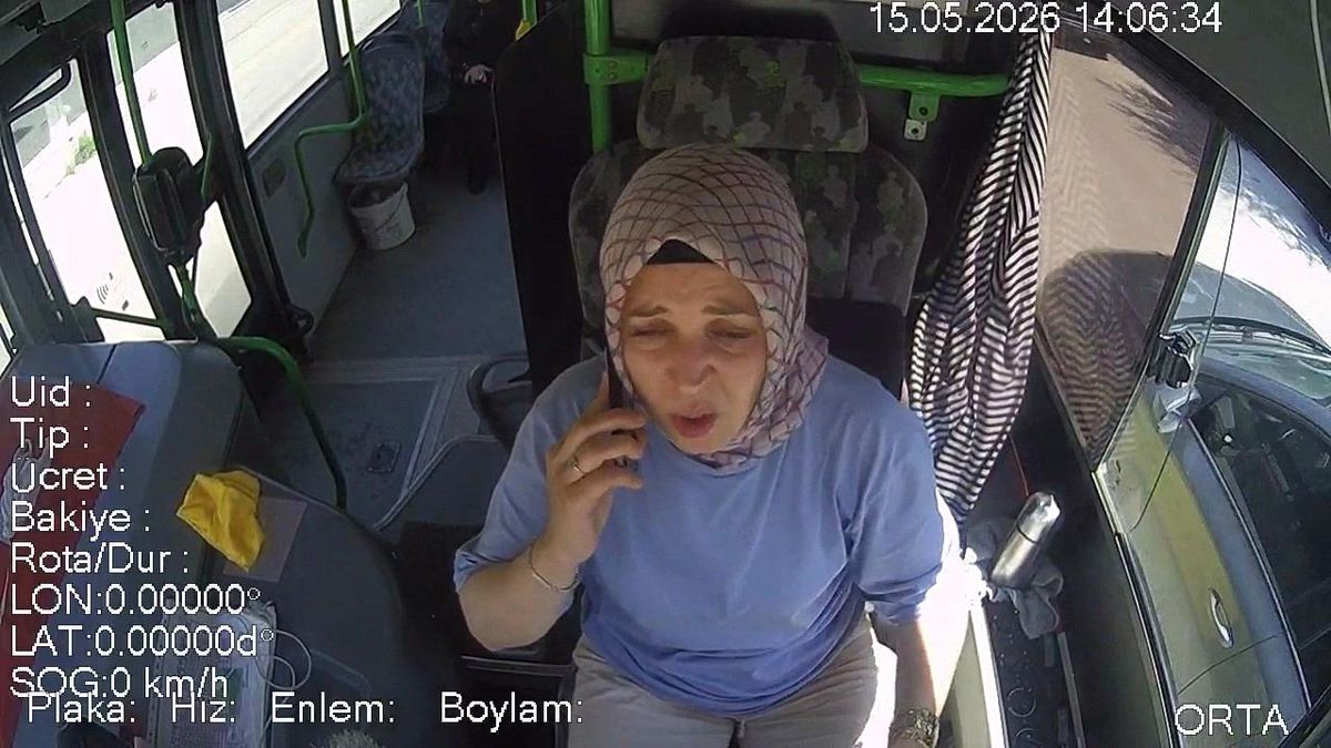 Yolcusu fenalık geçirince kadın şoför rotayı hastaneye çevirdi