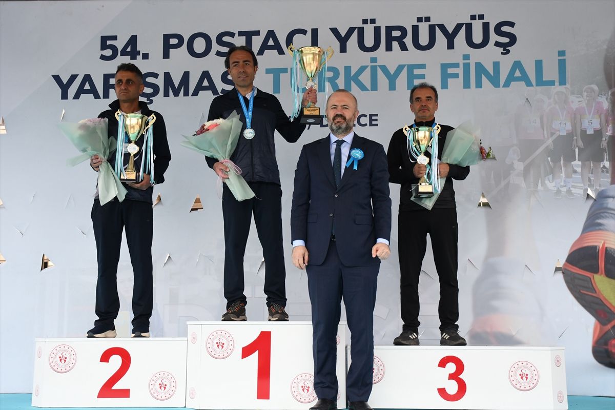 '54. Postacı Yürüyüş Yarışması Türkiye Finali' Düzce'de yapıldı