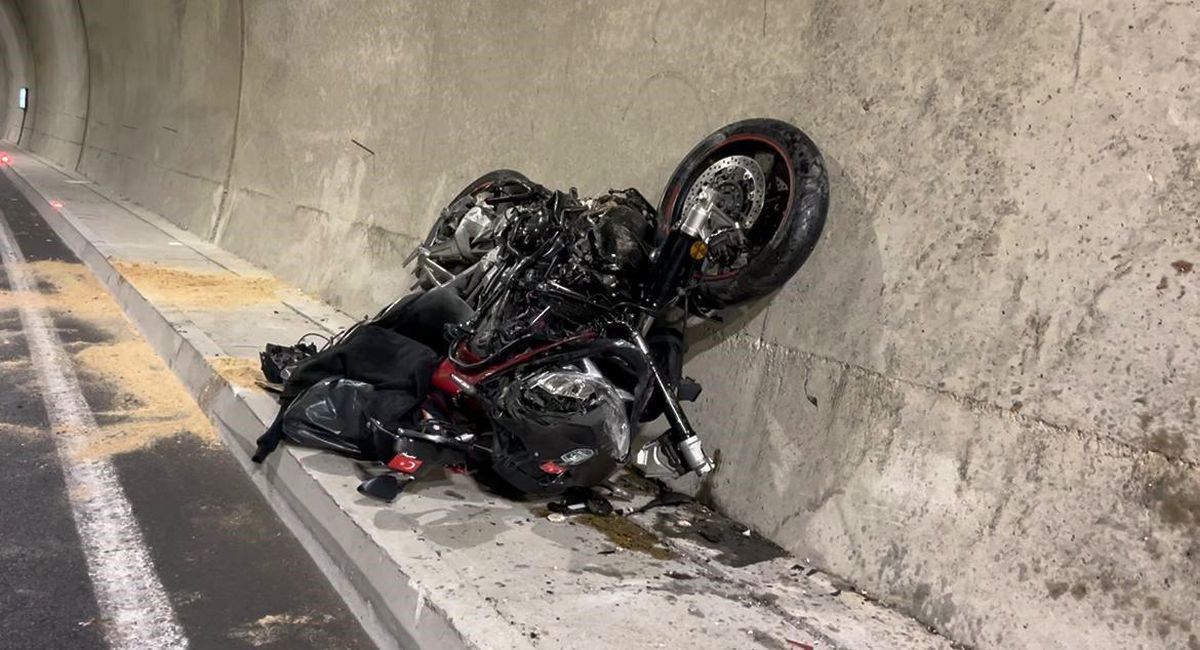 Bursa'da feci kaza: Motosiklet tutkunu sanatçı hayatını kaybetti, oğlu ağır yaralandı