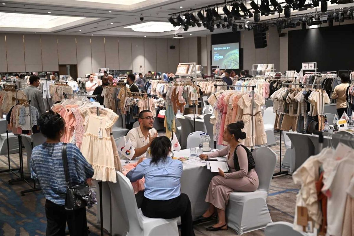 Bursalı iş insanları Etiyopya'da iş dünyası temsilcileriyle buluştu