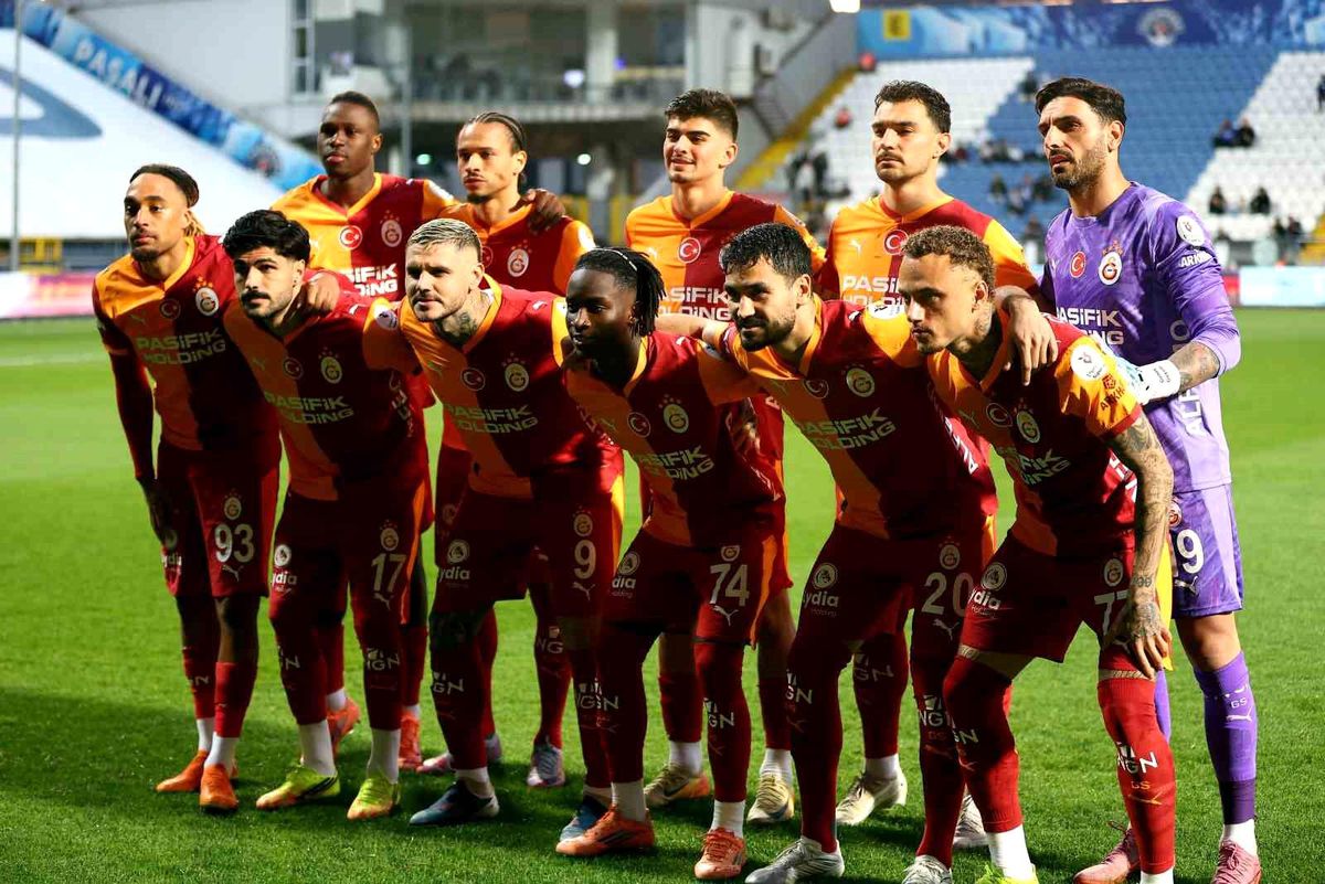 Galatasaray'da 11'de 9 değişiklik