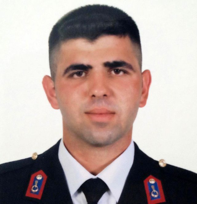 genc ustegmen kalp krizine yenik dustu 2 19855274 o