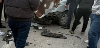 Hakkari'de 3 aracın karıştığı kazada 12 kişi yaralandı