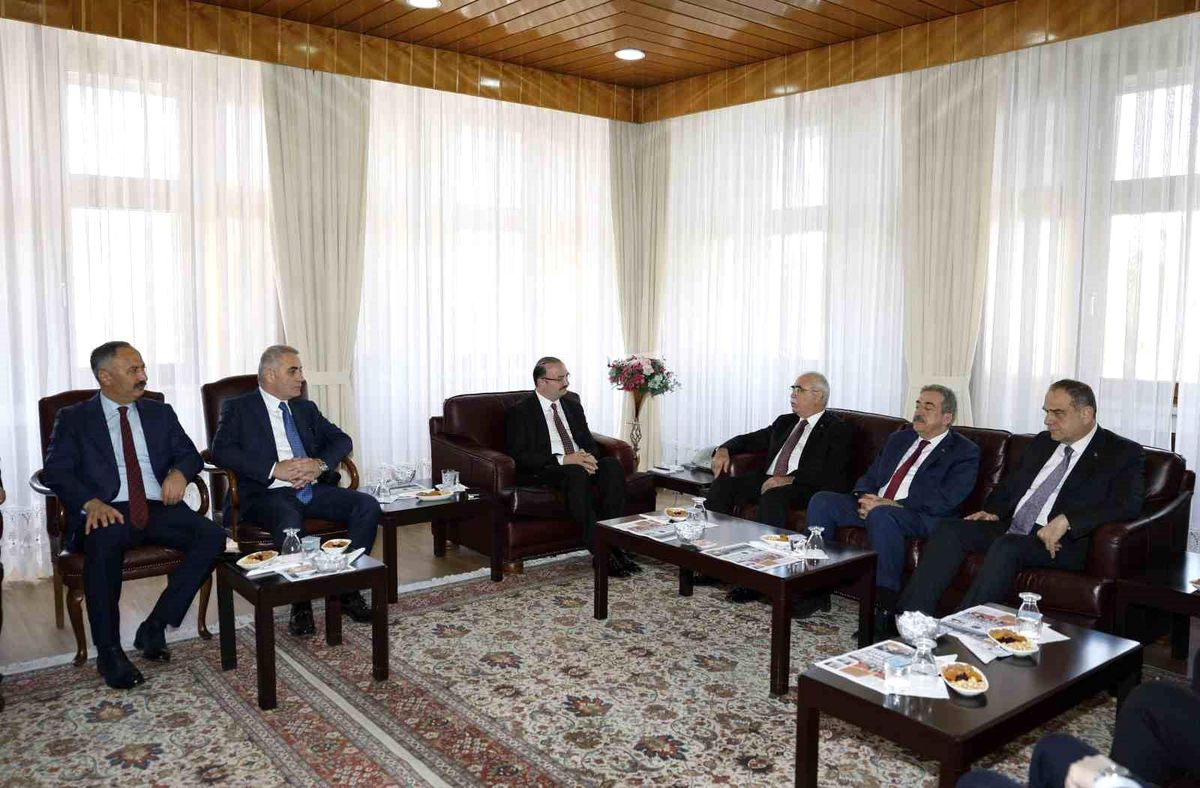 Hukuk, bilim ve kültürel miras aynı çatıda buluştu