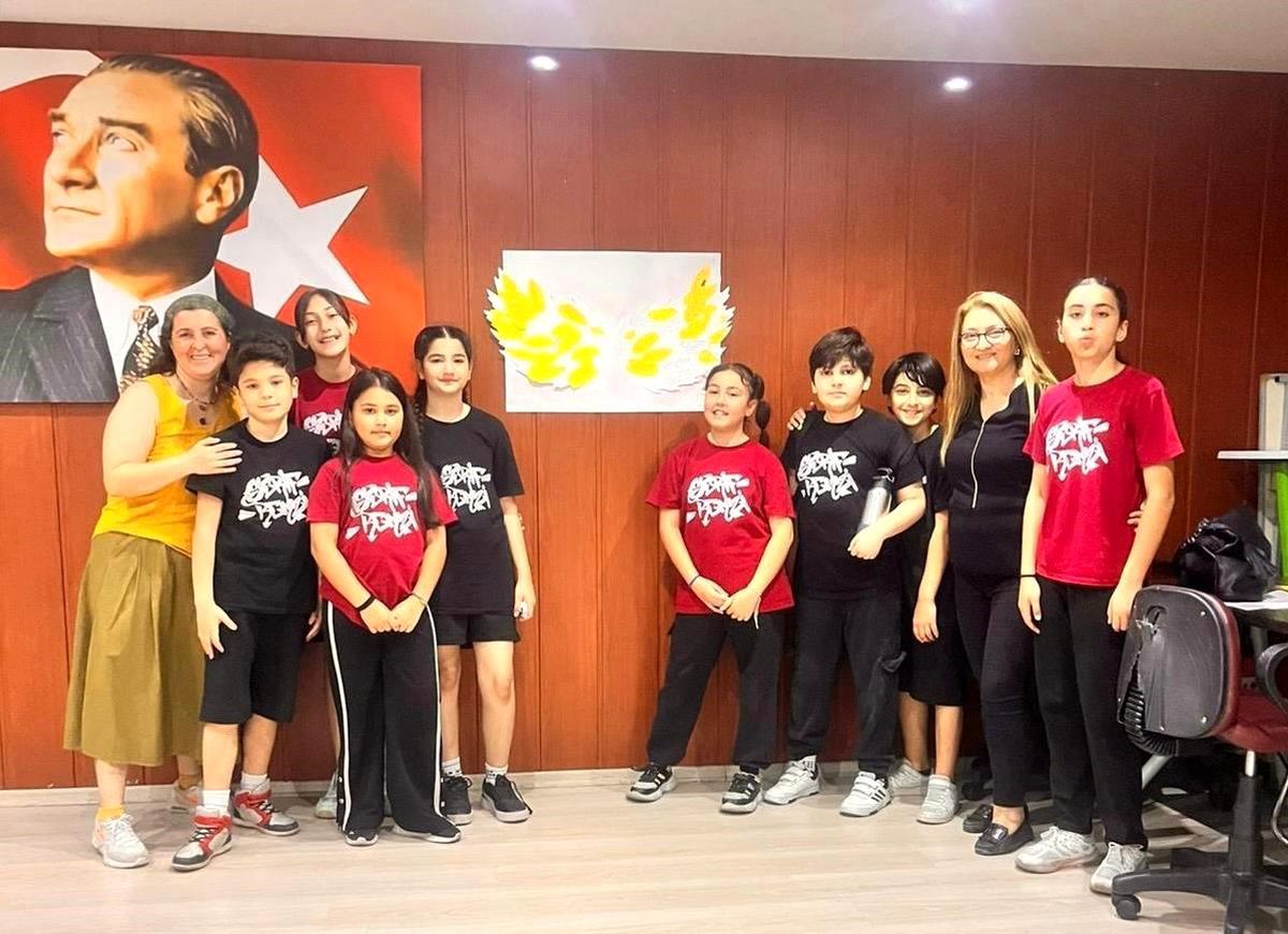 Koruyucu ailelik için Ege'nin Yıldızları Şenliği düzenlendi