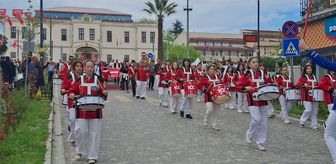 Sinop'ta Gençlik Haftası dolasıyla yürüyüş ve festival programı yapıldı