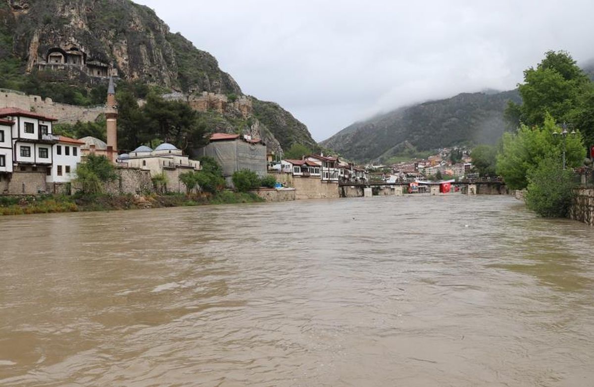 20 Mayıs Çarşamba Amasya okullar tatil mi, Amasya'da okullar neden tatil edildi?