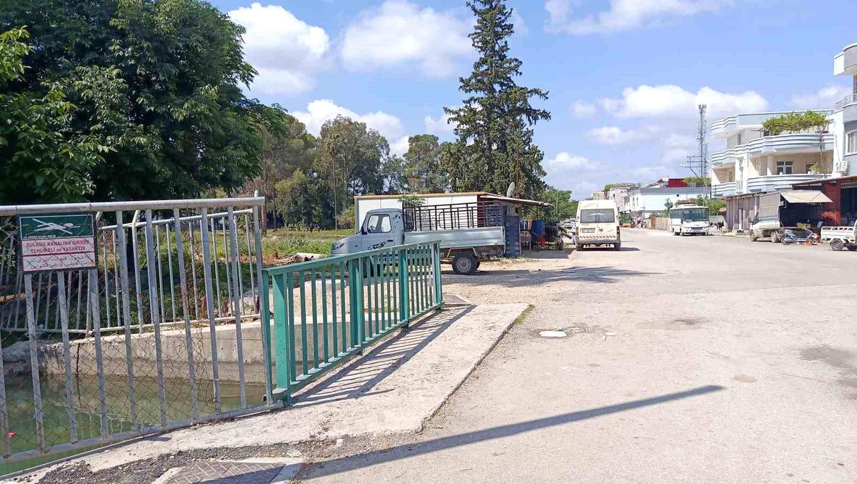 Adana'da satırlı kavga: 1 ölü, 2 yaralı