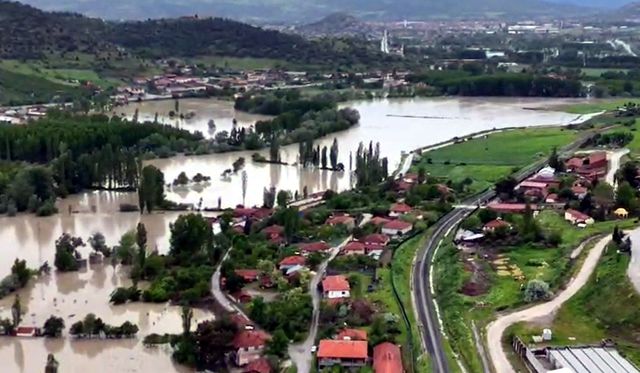 Almus Barajı taşma riski! 15 mahalle ve 7 köy tahliye ediliyor 3 almus baraji nda taskin riski turhal da 15 ma 2 19860274 o