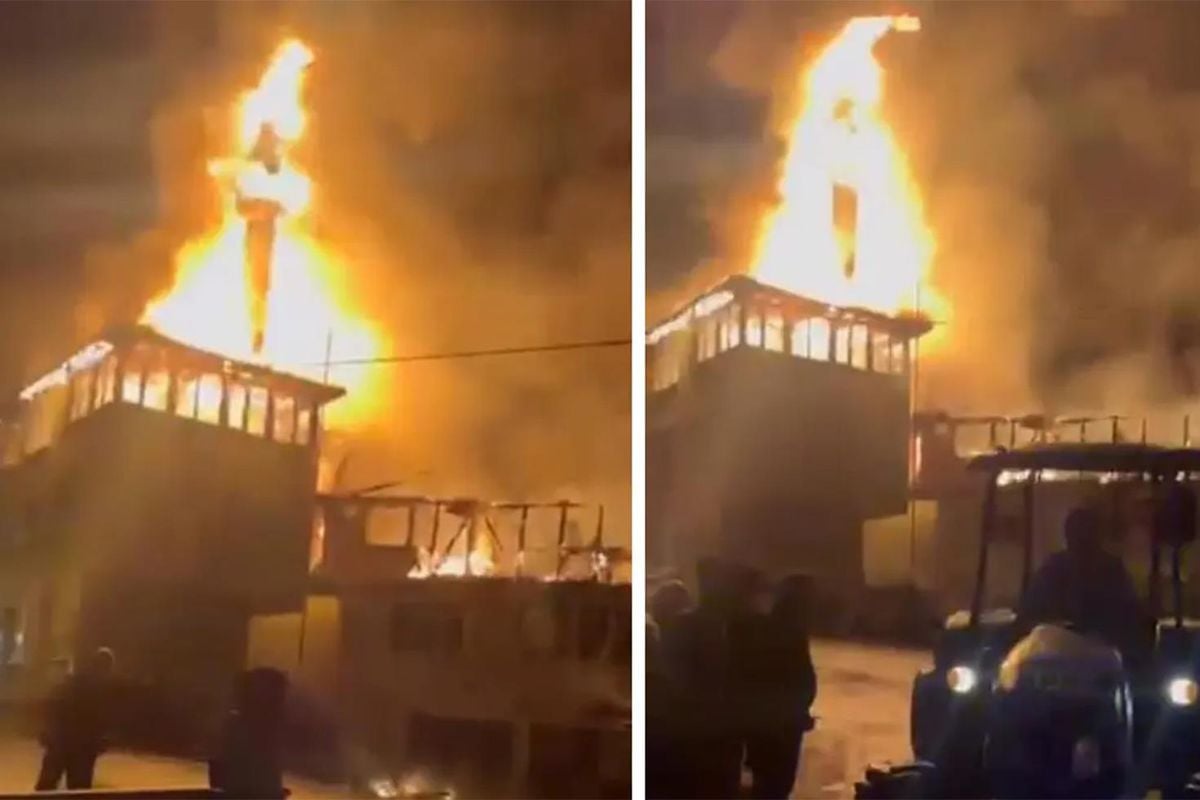 Bartın'da evde çıkan yangın, köy konağı ve camiye sıçradı