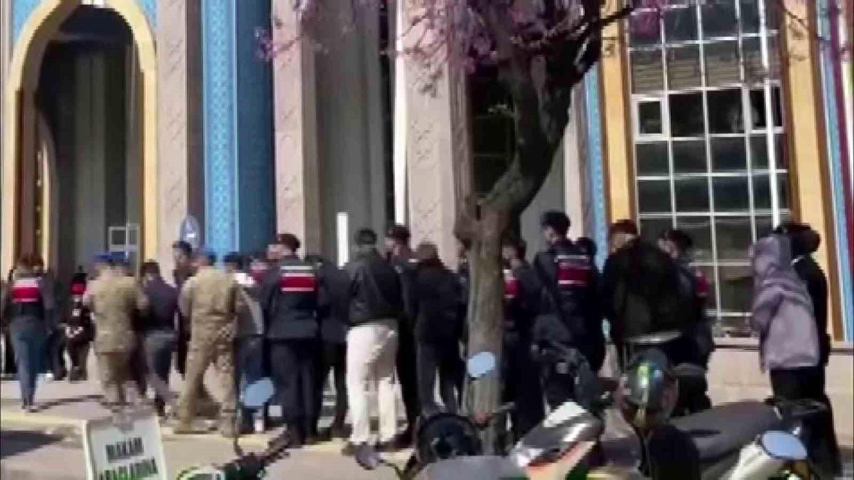 Amasya'da sahte ilanlar verip 34 kişiyi dolandıran zanlılar yakalandı