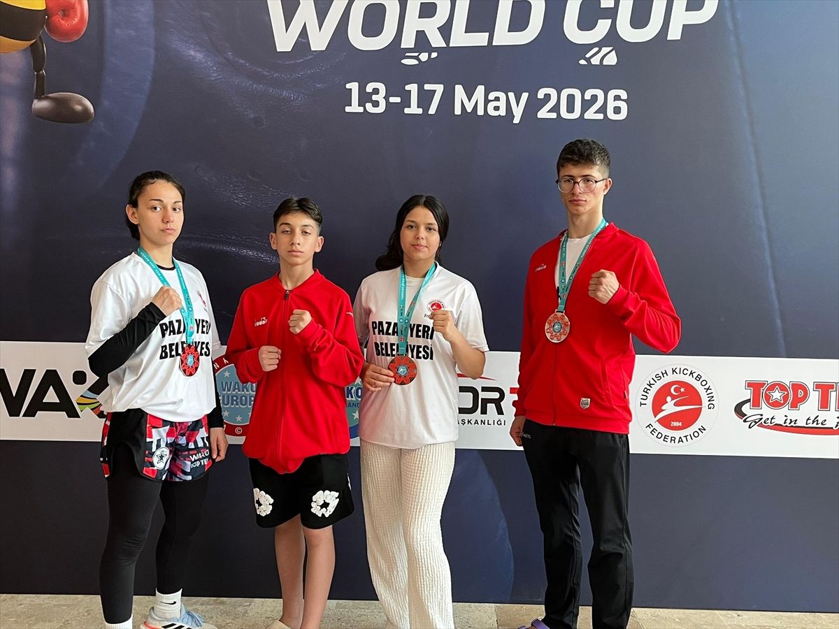 Bilecikli sporcular Türkiye Açık WAKO Dünya Kupası'ndan madalyayla döndü