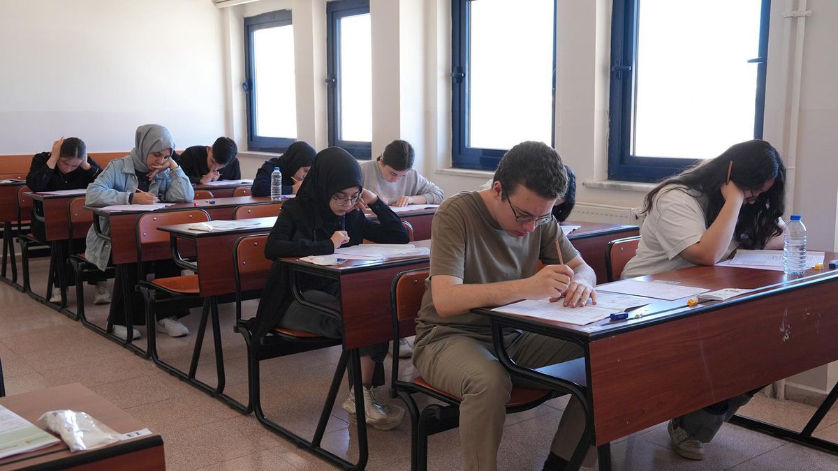 Büyükşehirden YKS öncesi gençlere “son prova” desteği