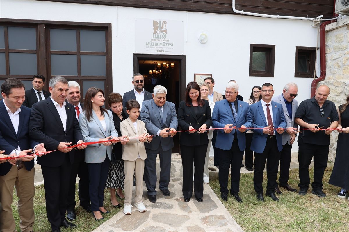 Edirne'nin Müzik Müzesi ziyarete açıldı
